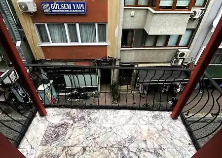 Apartment Black Mansion